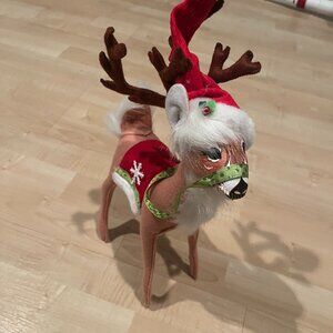 Annalee 2011 Holiday Reindeer 13 inches